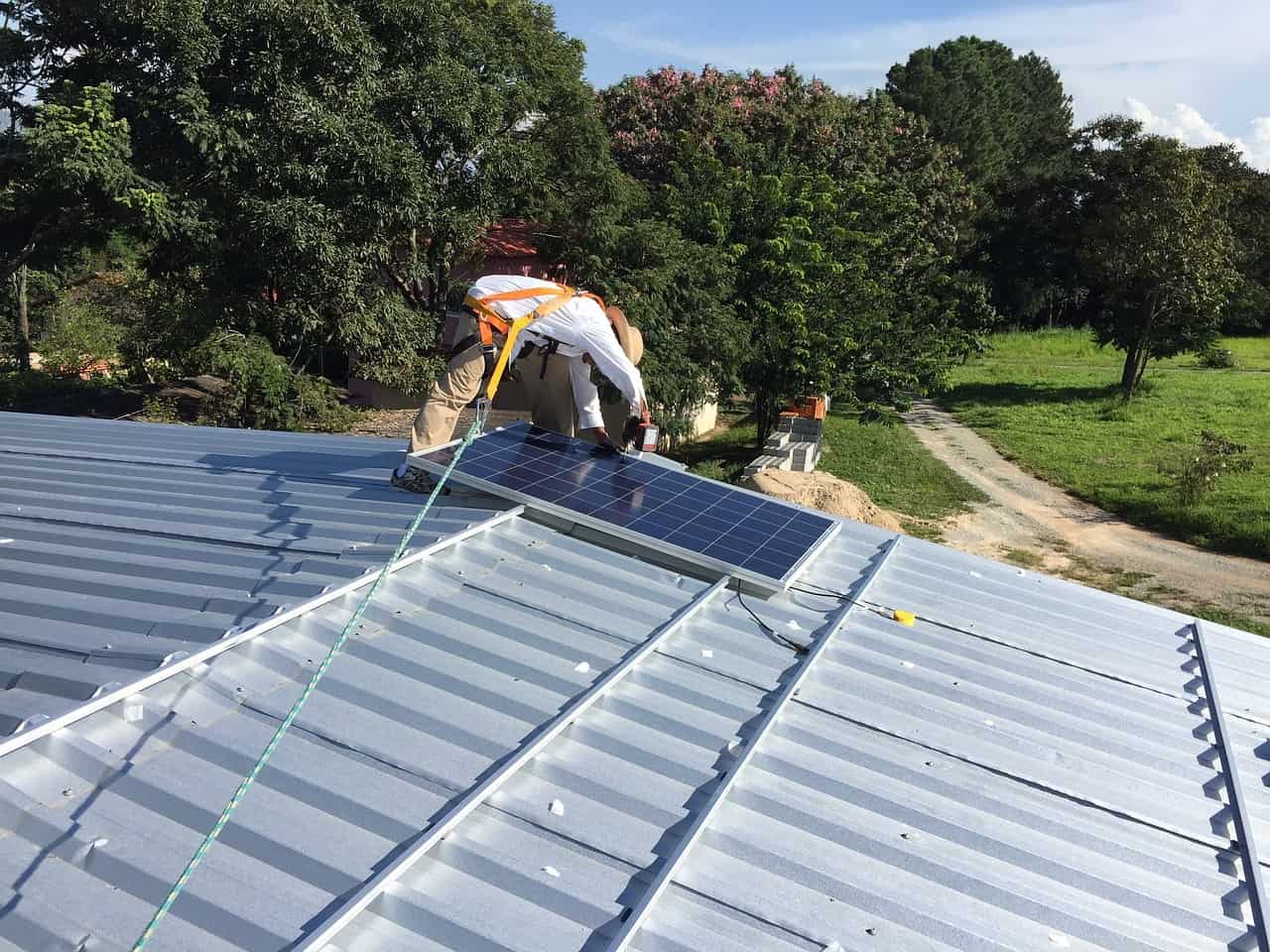 Installing solar panels – step by step